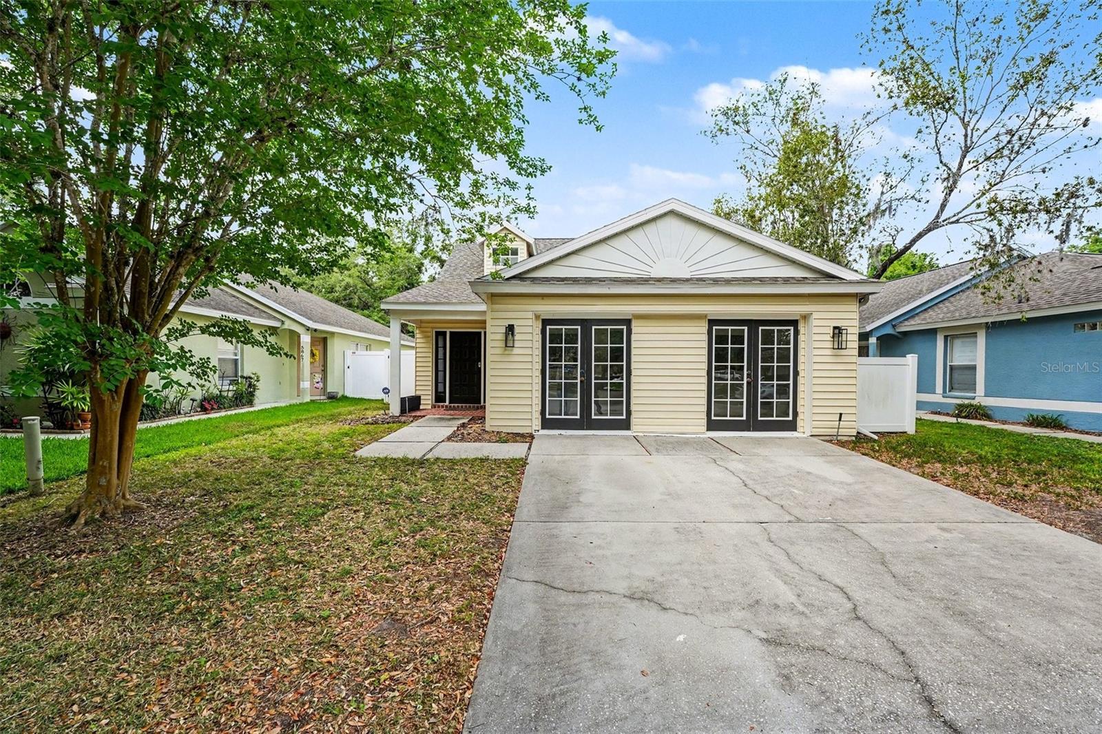 Single Family Residence em LITHIA, FL - Daniel Dourado