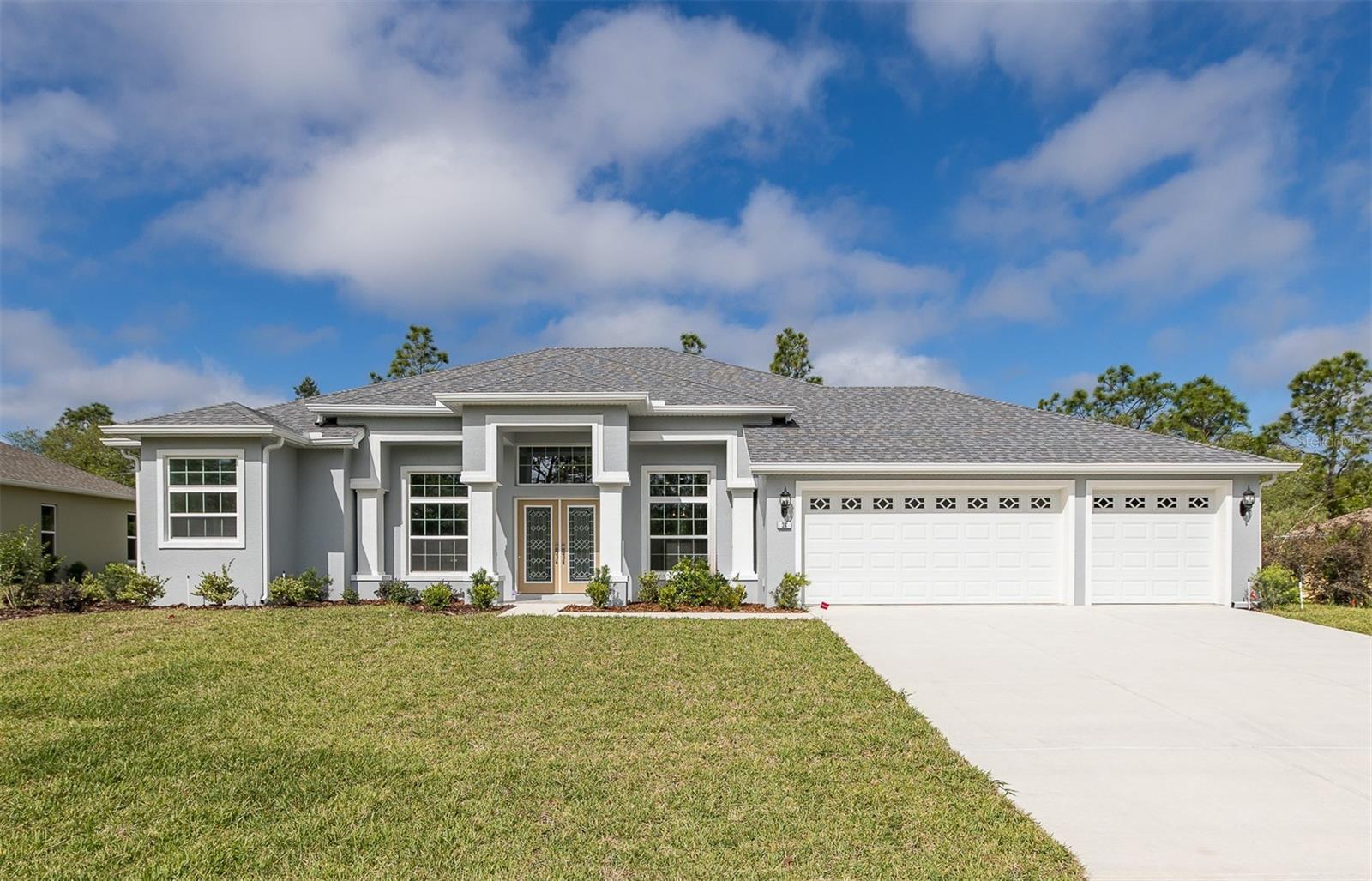 Single Family Residence em HOMOSASSA, FL - Daniel Dourado