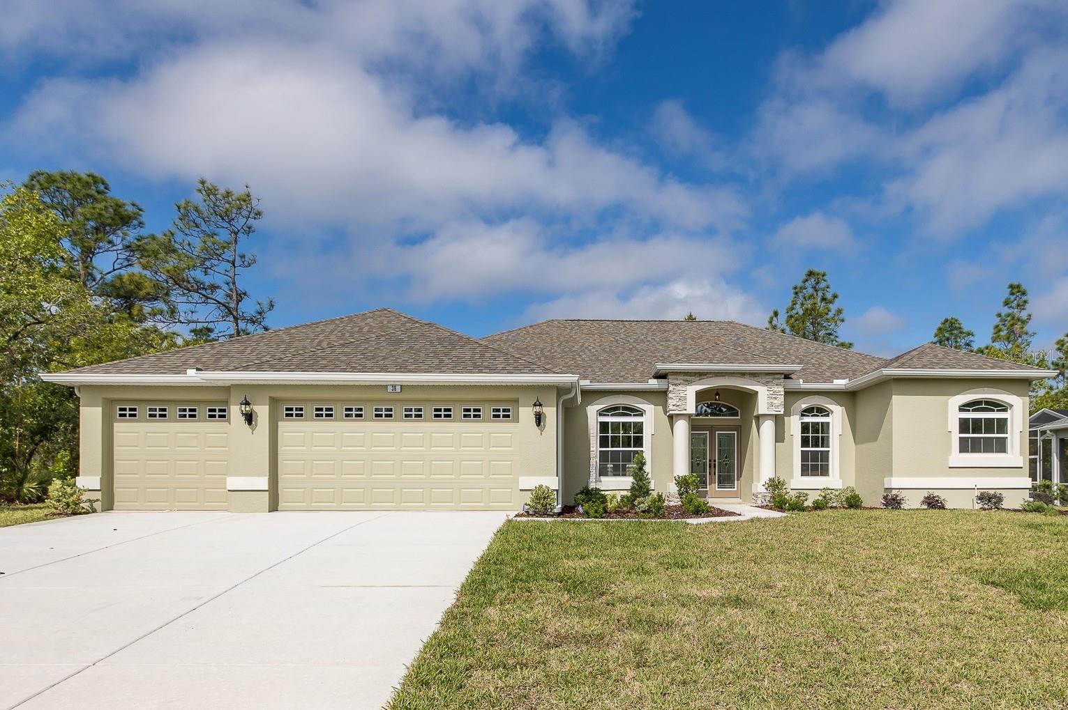 Single Family Residence em HOMOSASSA, FL - Daniel Dourado