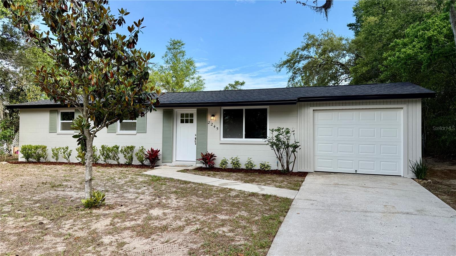 Single Family Residence in CITRUS SPRINGS, FL - Daniel Dourado