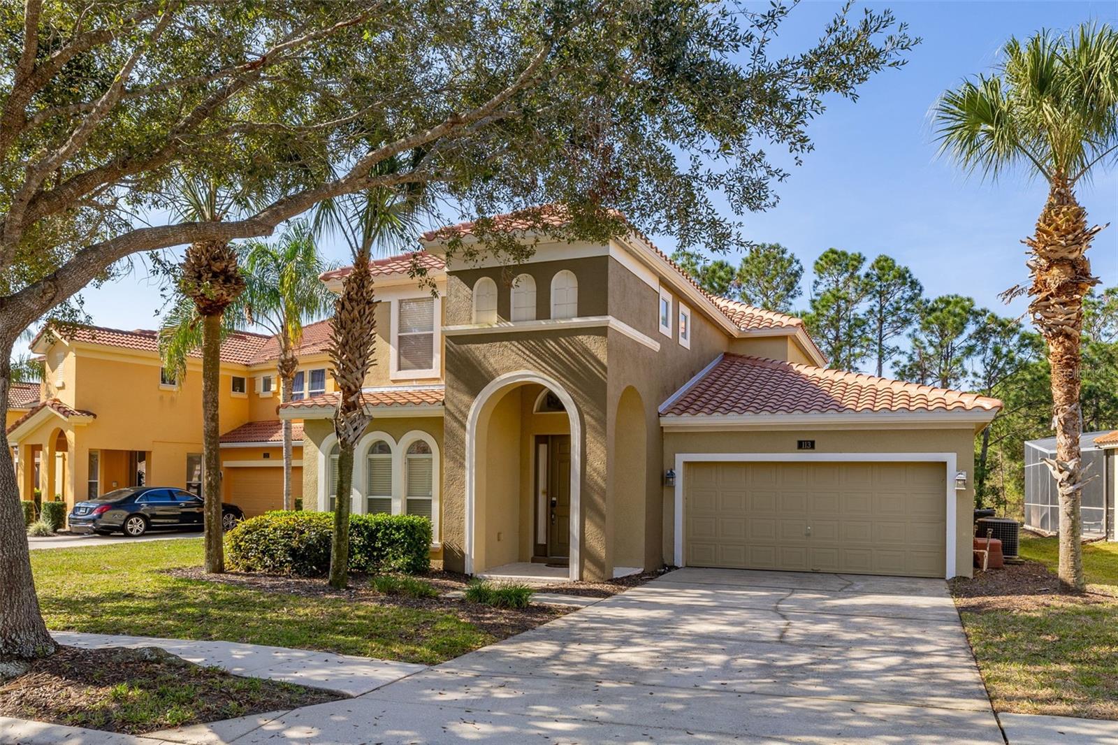 Single Family Residence in DAVENPORT, FL - Daniel Dourado