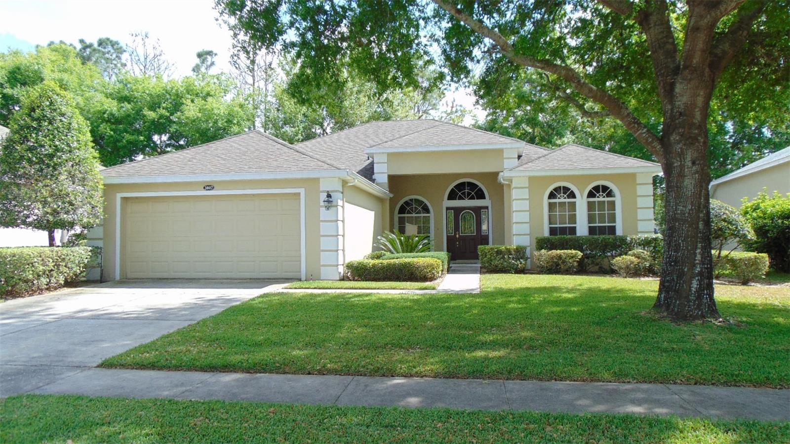 Single Family Residence em CLERMONT, FL - Daniel Dourado