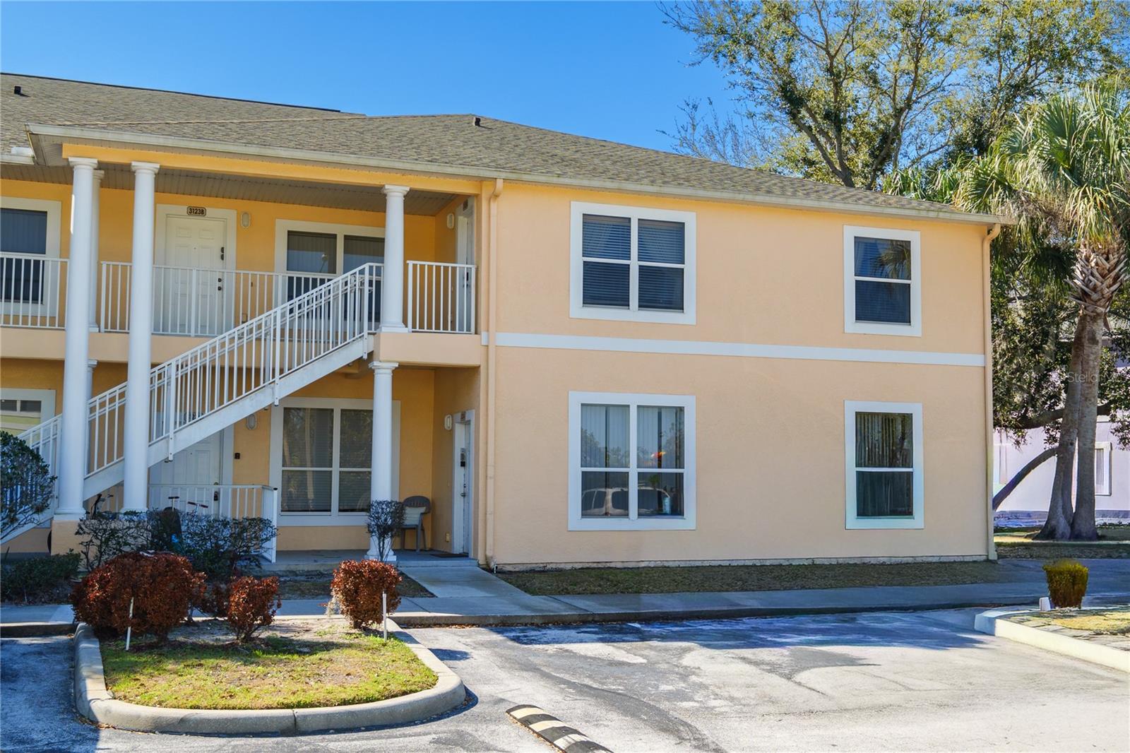 Condominium in KISSIMMEE, FL - Daniel Dourado