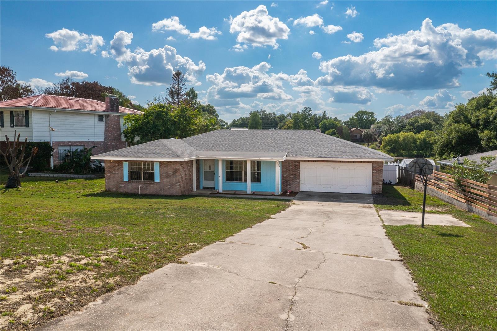 Single Family Residence in WINTER HAVEN, FL - Daniel Dourado