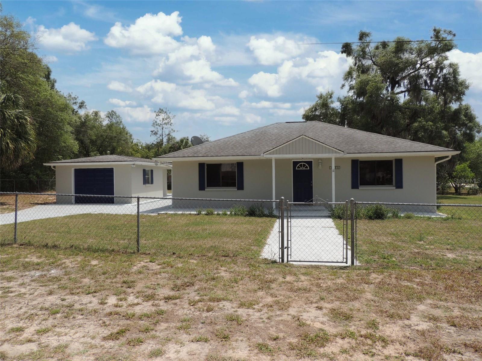 Single Family Residence em WILLISTON, FL - Daniel Dourado