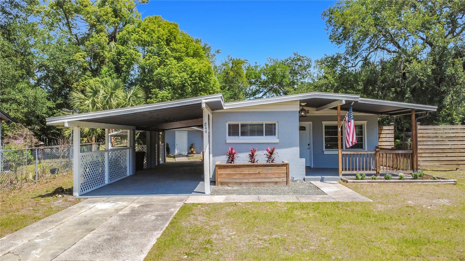 Single Family Residence em SANFORD, FL - Daniel Dourado