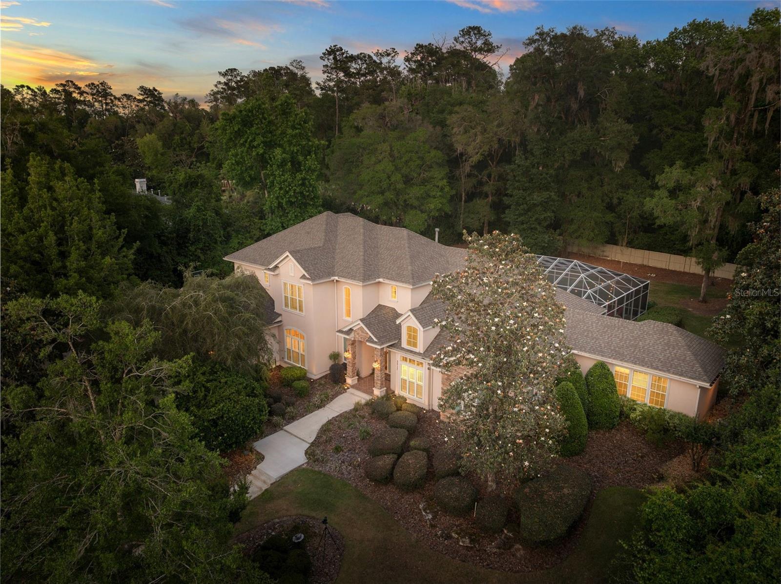 Single Family Residence in GAINESVILLE, FL - Daniel Dourado