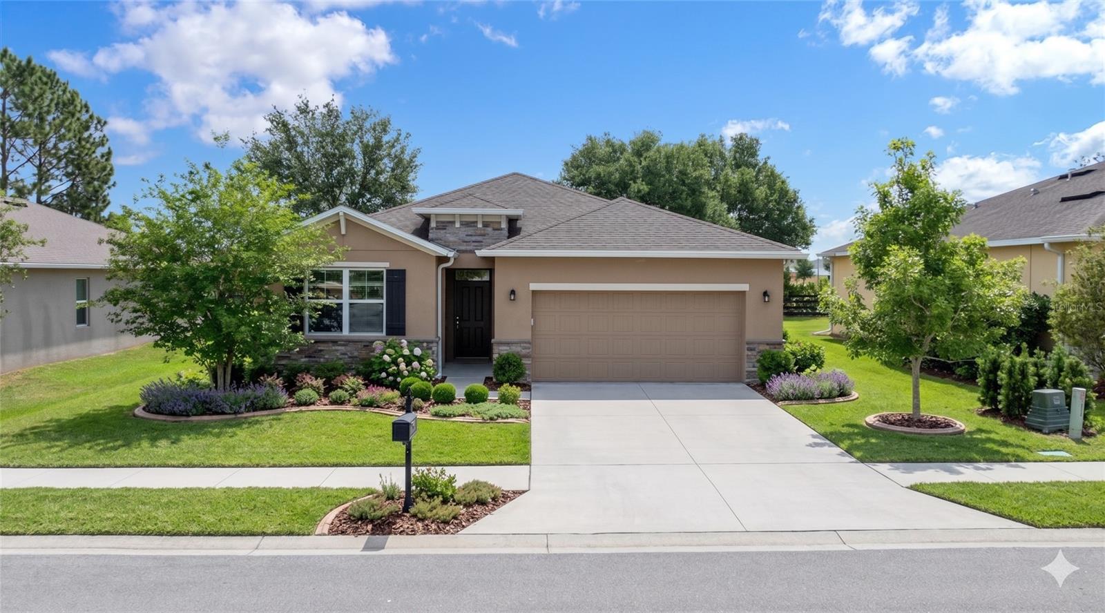 Single Family Residence in OCALA, FL - Daniel Dourado