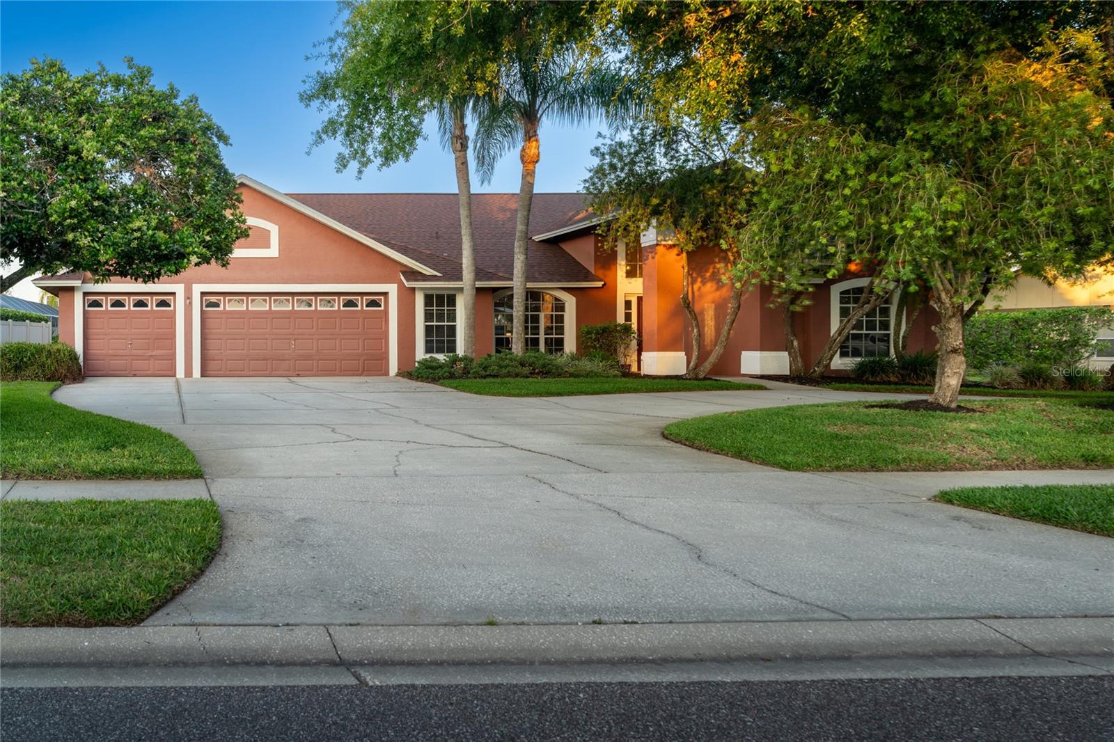 Single Family Residence in ODESSA, FL - Daniel Dourado