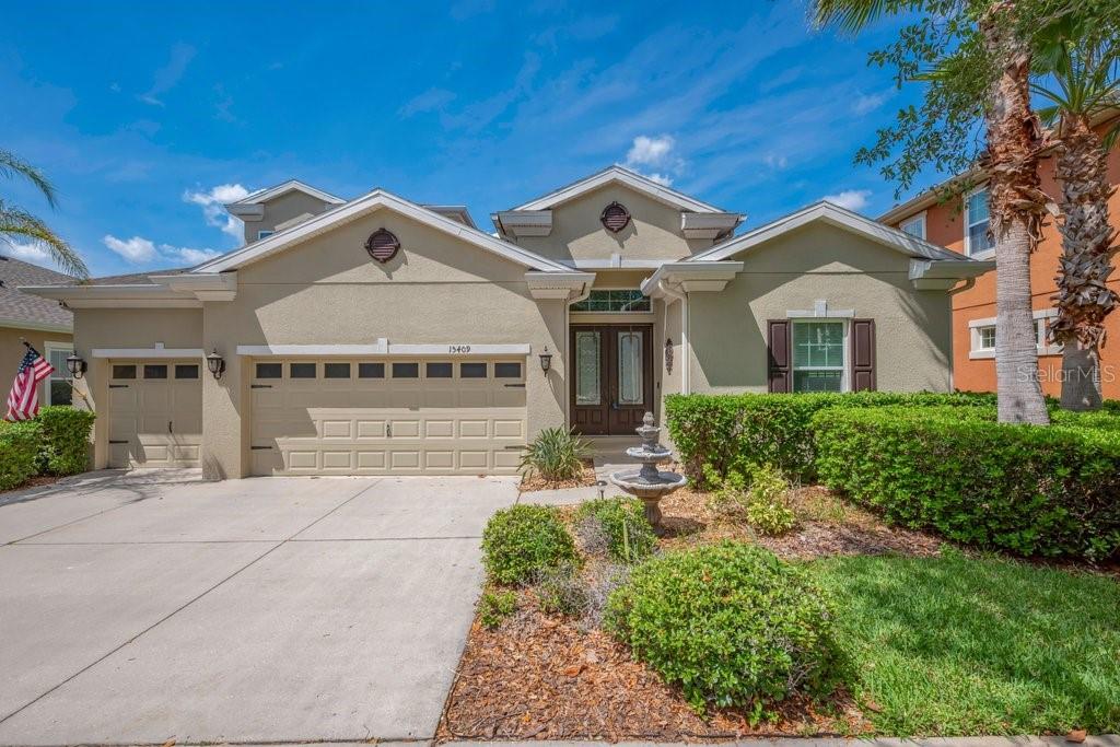 Single Family Residence in LITHIA, FL - Daniel Dourado