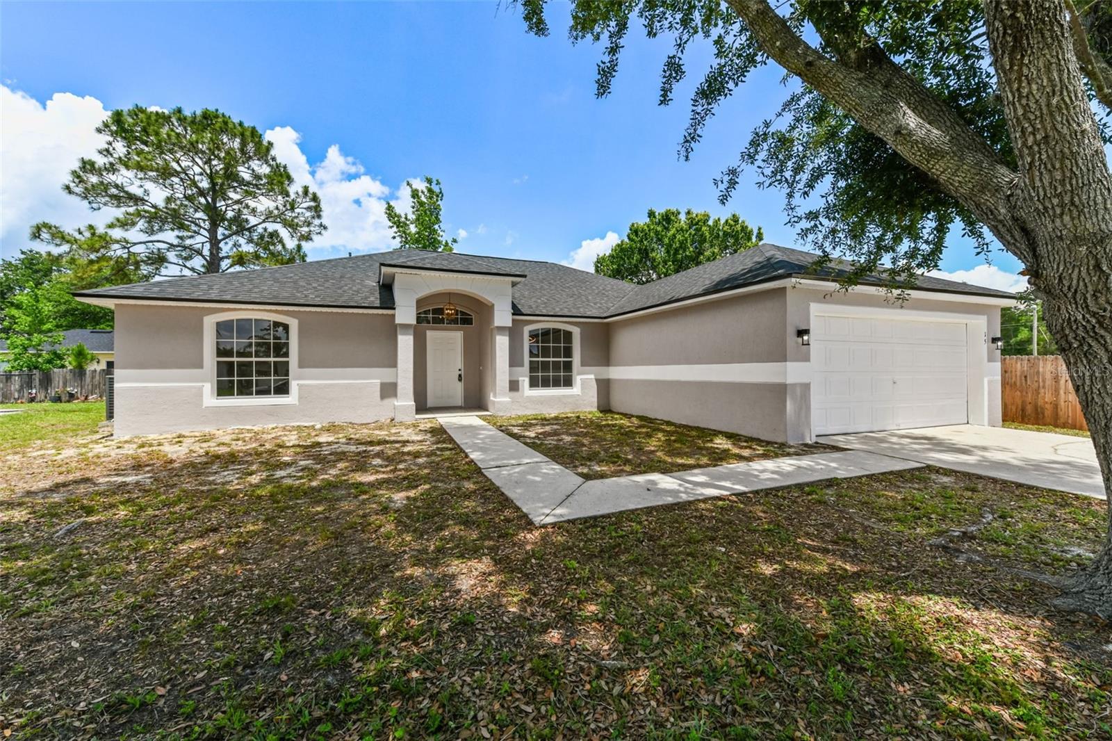 Single Family Residence in KISSIMMEE, FL - Daniel Dourado