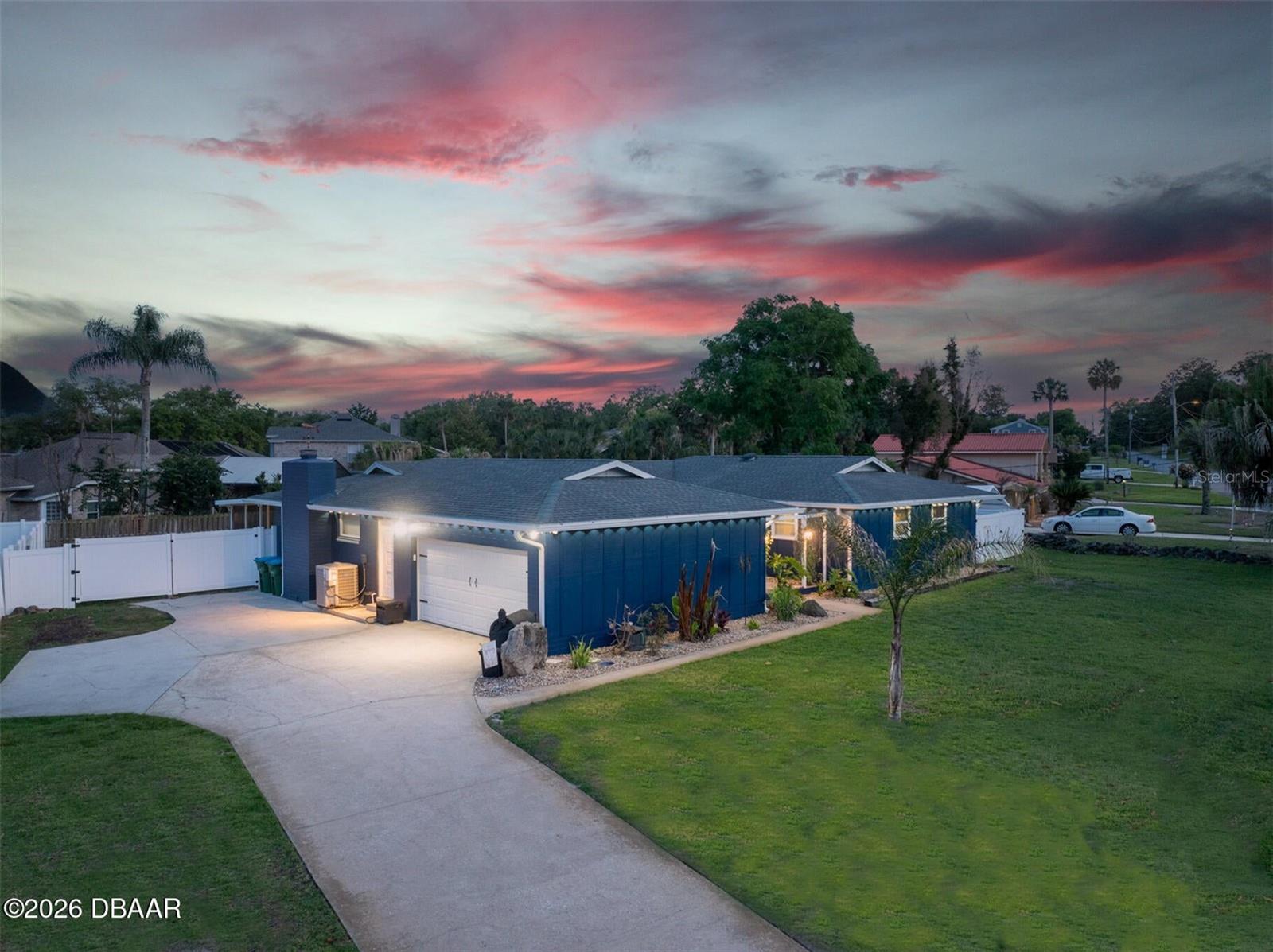 Single Family Residence em ORMOND BEACH, FL - Daniel Dourado