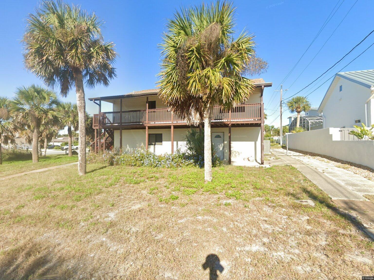 Single Family Residence in NEW SMYRNA BEACH, FL - Daniel Dourado