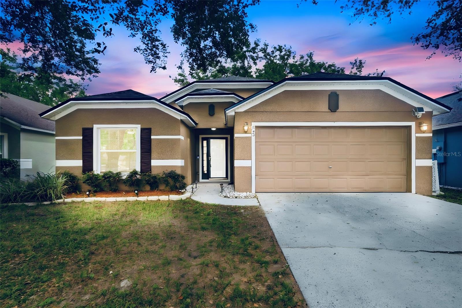 Single Family Residence em ORANGE CITY, FL - Daniel Dourado