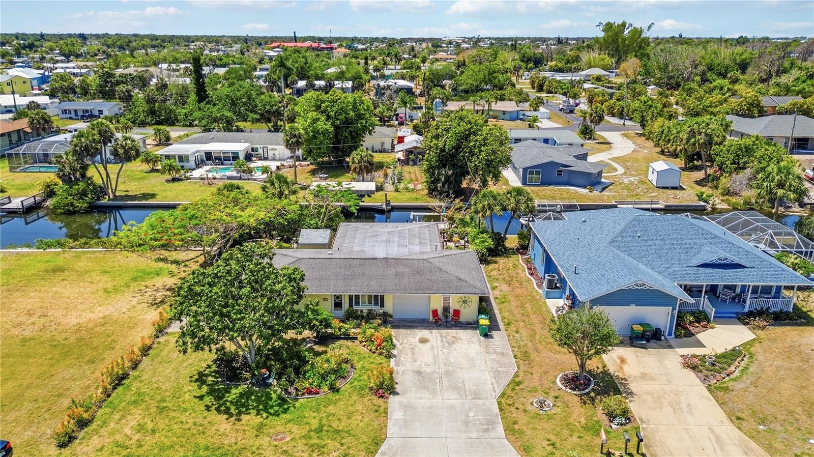 Single Family Residence em ENGLEWOOD, FL - Daniel Dourado