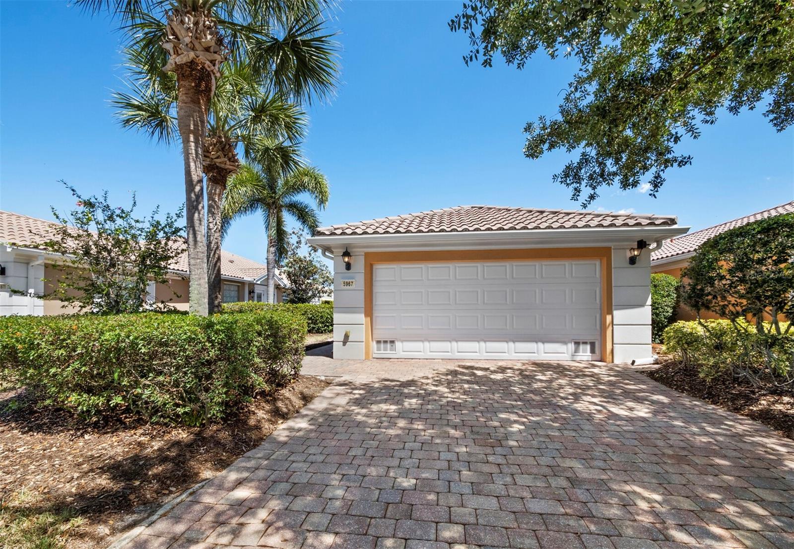 Single Family Residence em SARASOTA, FL - Daniel Dourado