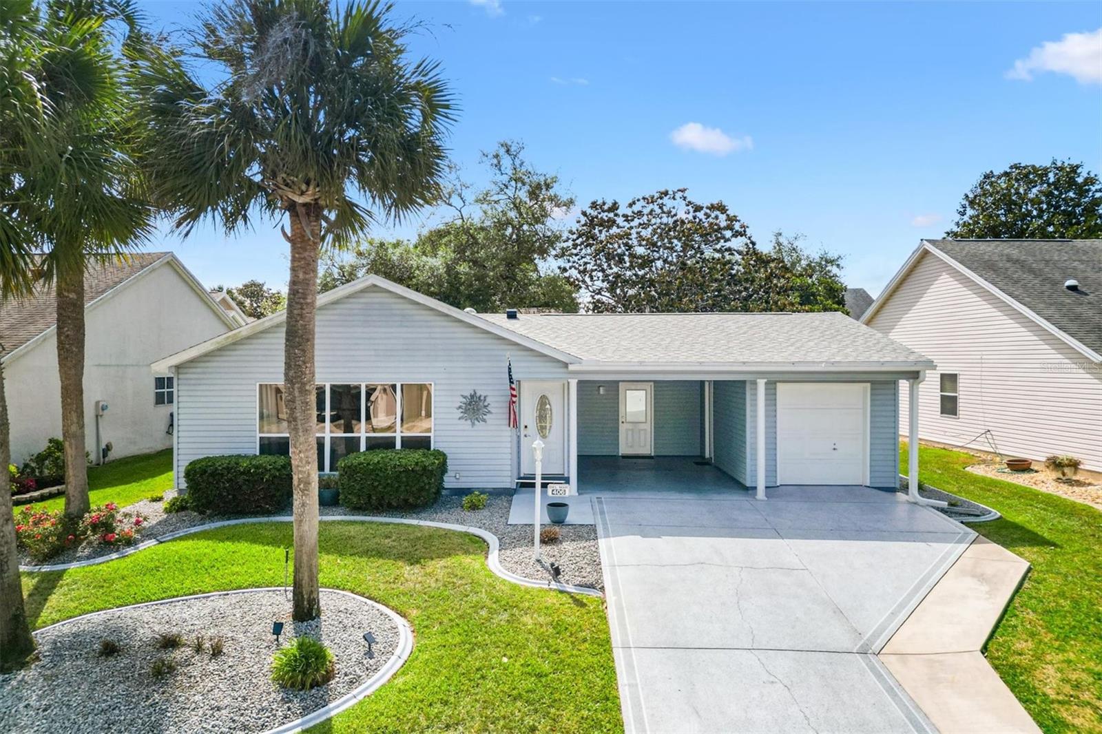 Single Family Residence in THE VILLAGES, FL - Daniel Dourado