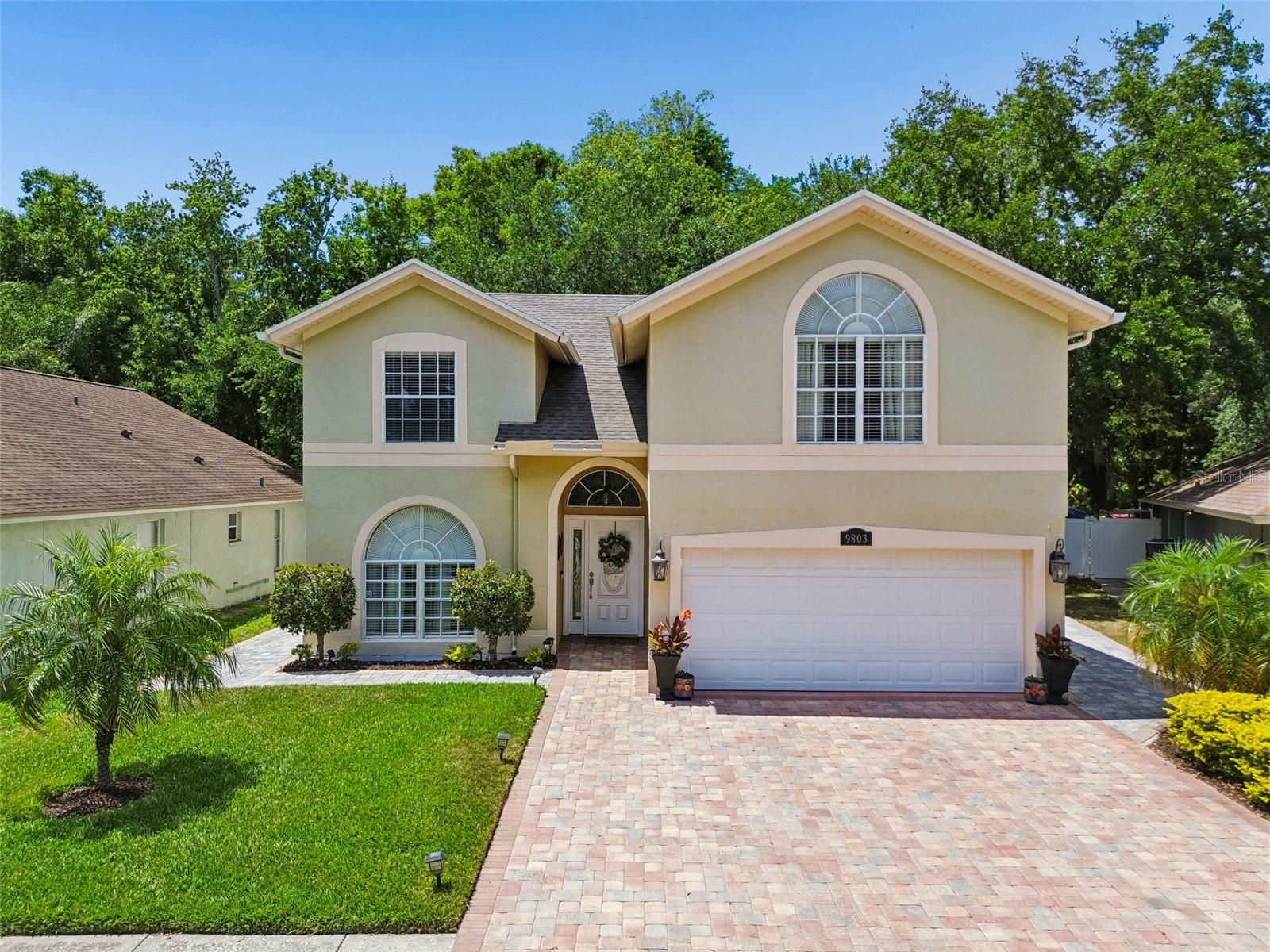 Single Family Residence in TAMPA, FL - Daniel Dourado