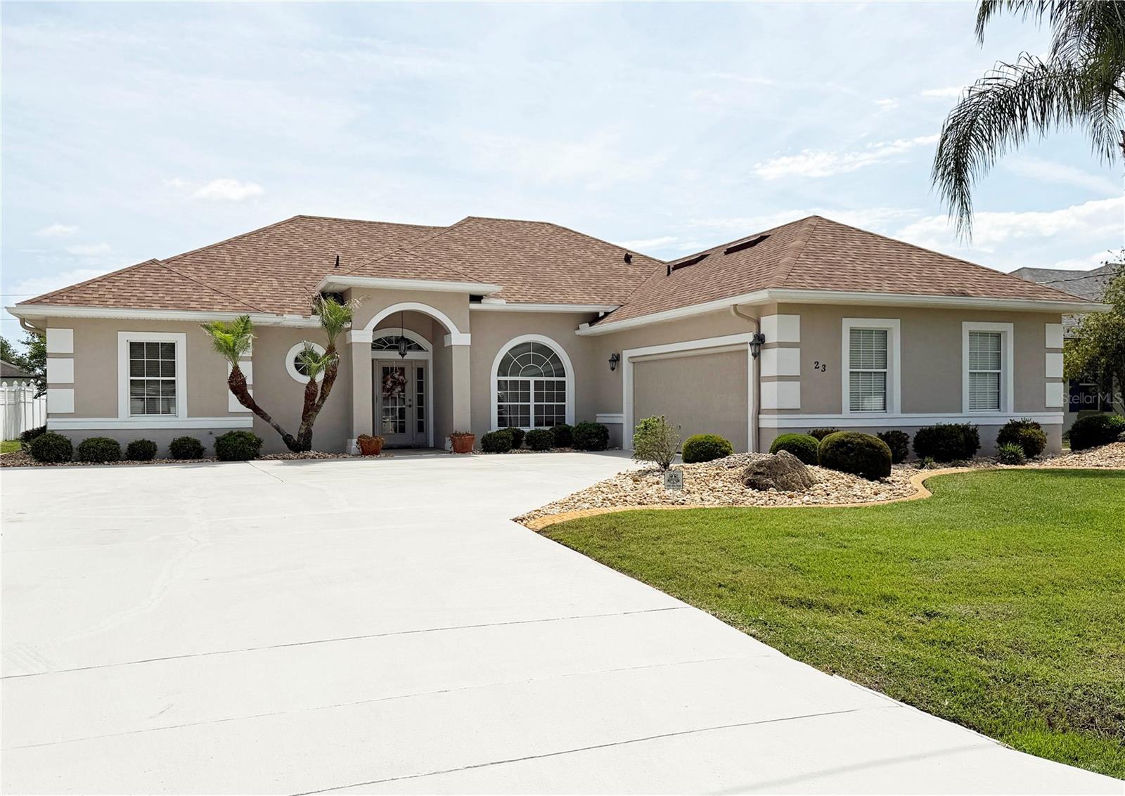 Single Family Residence in PALM COAST, FL - Daniel Dourado
