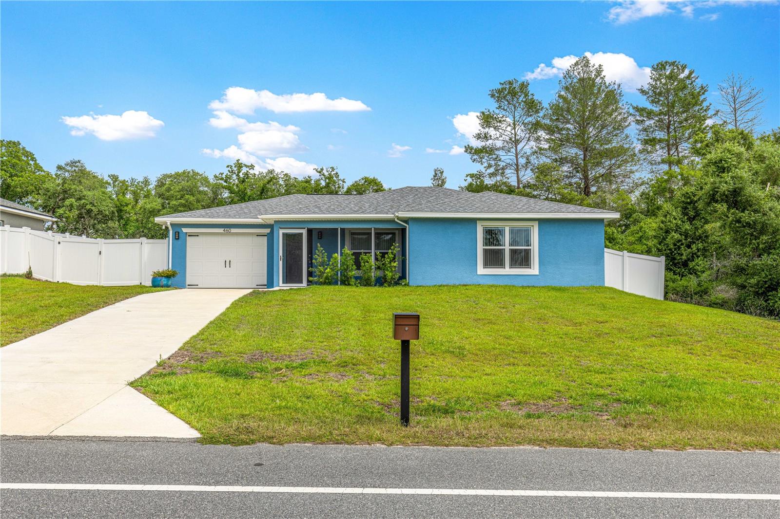 Single Family Residence in OCALA, FL - Daniel Dourado
