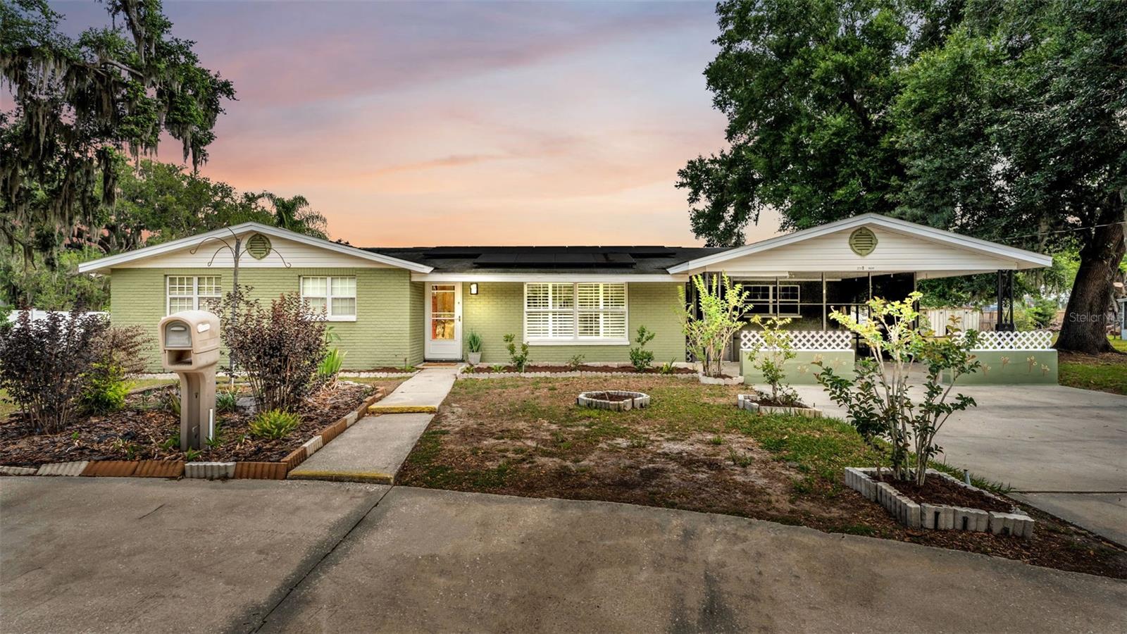 Single Family Residence in BARTOW, FL - Daniel Dourado