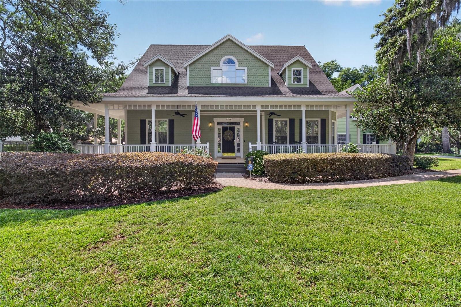 Single Family Residence in VALRICO, FL - Daniel Dourado