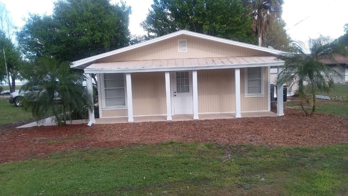 Single Family Residence in LAKE WALES, FL - Daniel Dourado