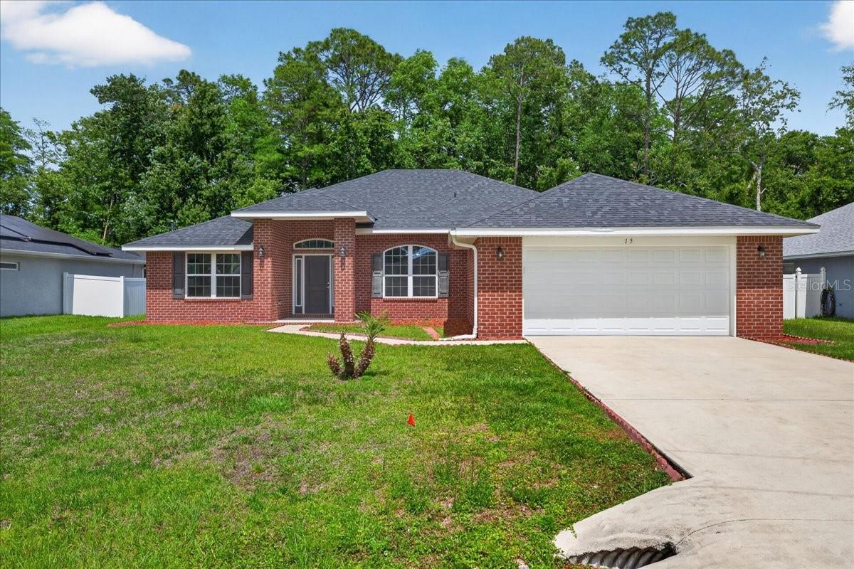 Single Family Residence in PALM COAST, FL - Daniel Dourado