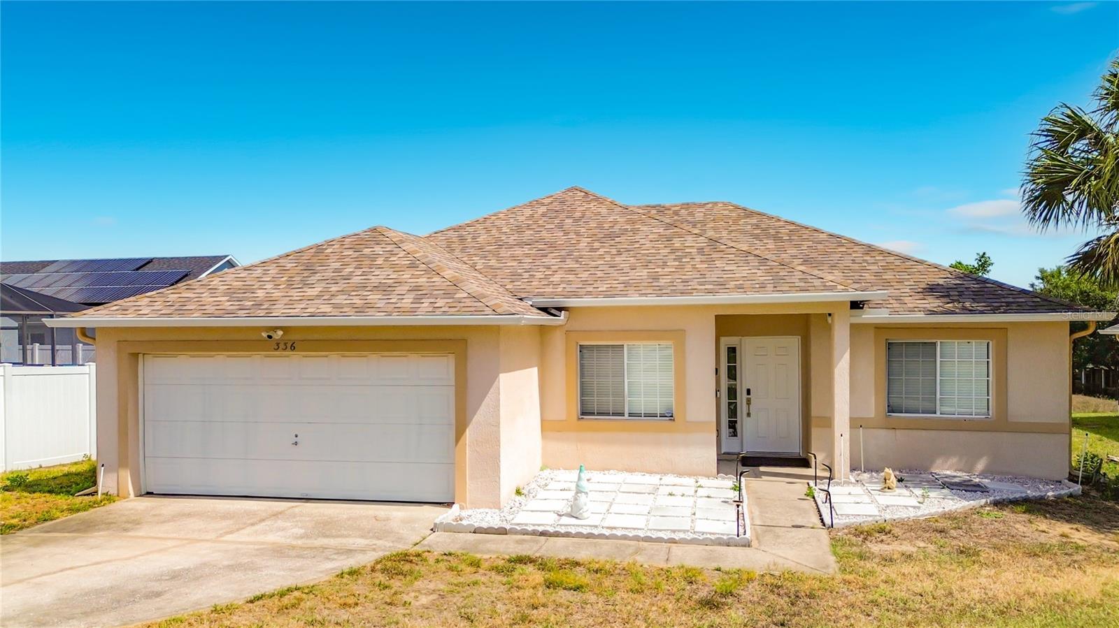 Single Family Residence in DAVENPORT, FL - Daniel Dourado