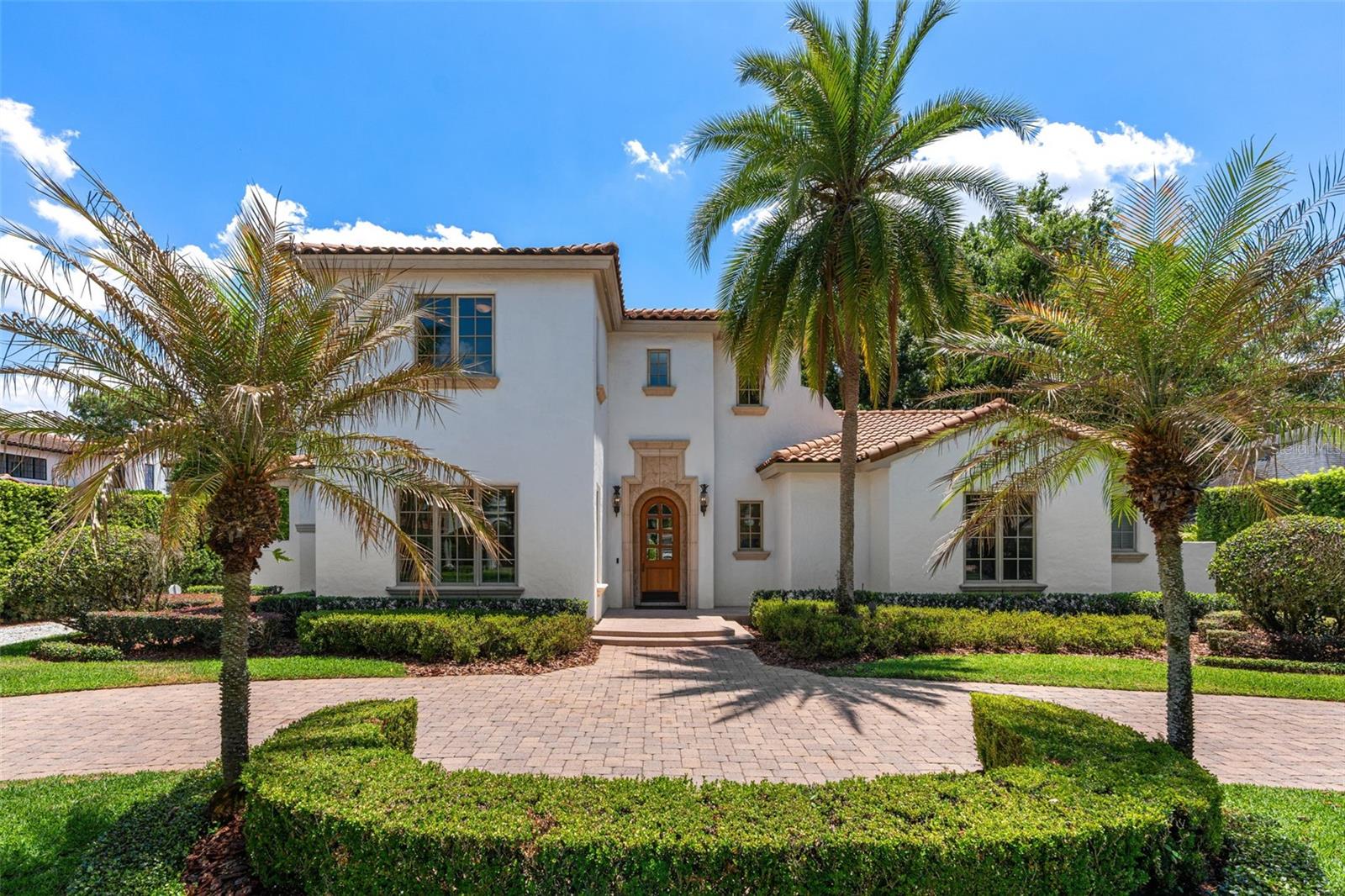 Single Family Residence in WINTER PARK, FL - Daniel Dourado