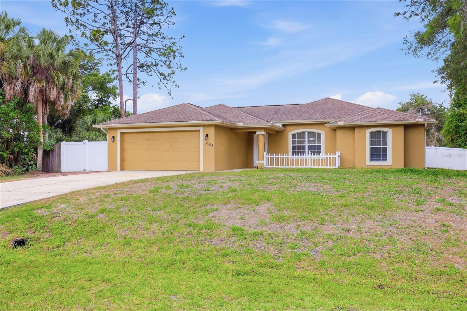 Single Family Residence em NORTH PORT, FL - Daniel Dourado