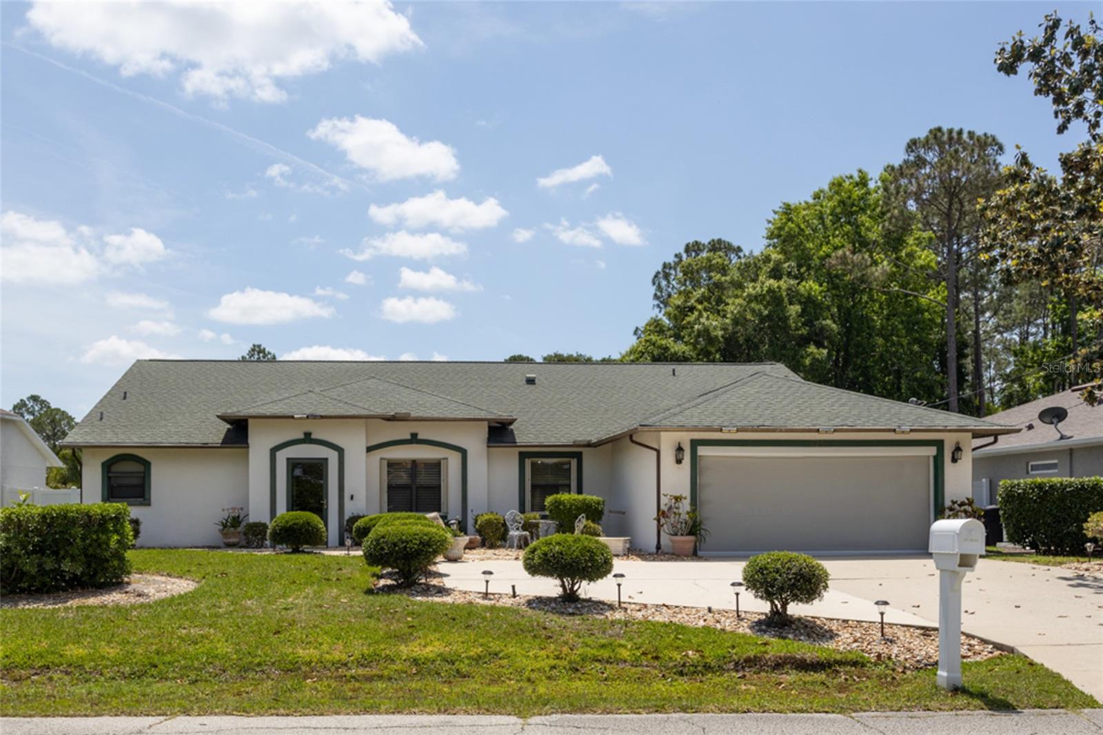Single Family Residence in PALM COAST, FL - Daniel Dourado