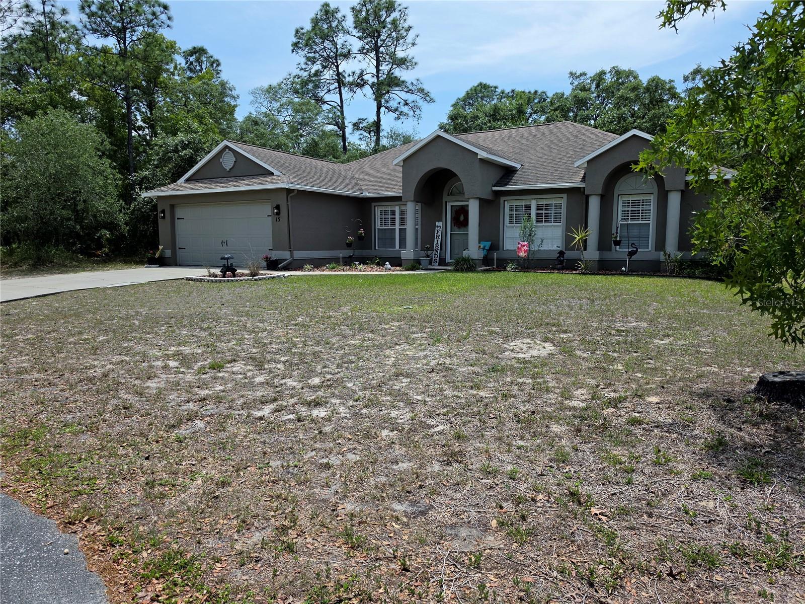Single Family Residence in HOMOSASSA, FL - Daniel Dourado