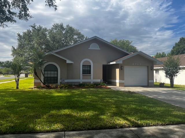 Single Family Residence em PLANT CITY, FL - Daniel Dourado