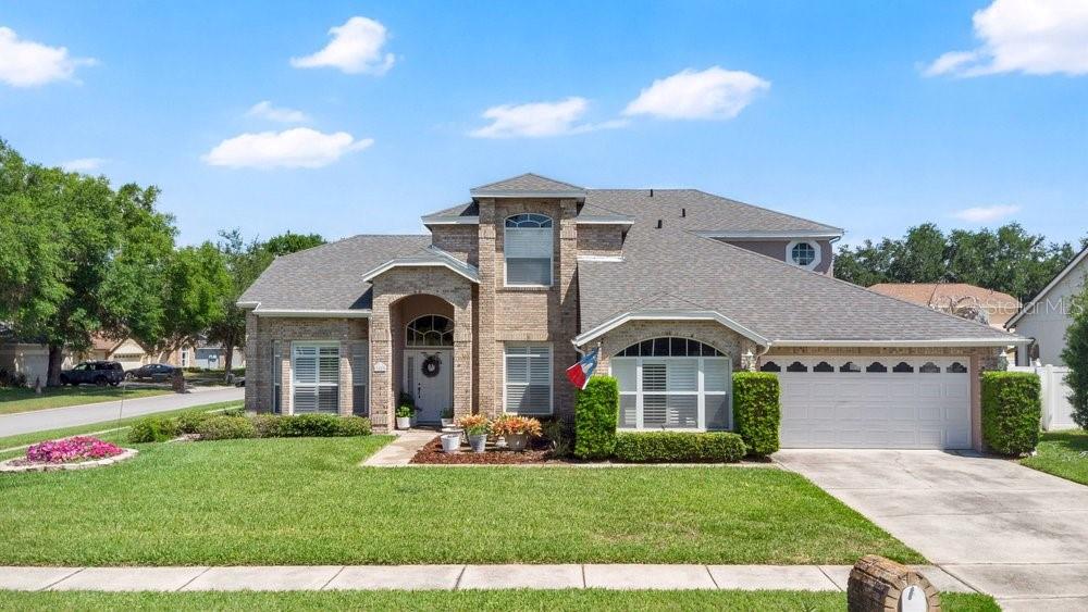 Single Family Residence in ORLANDO, FL - Daniel Dourado