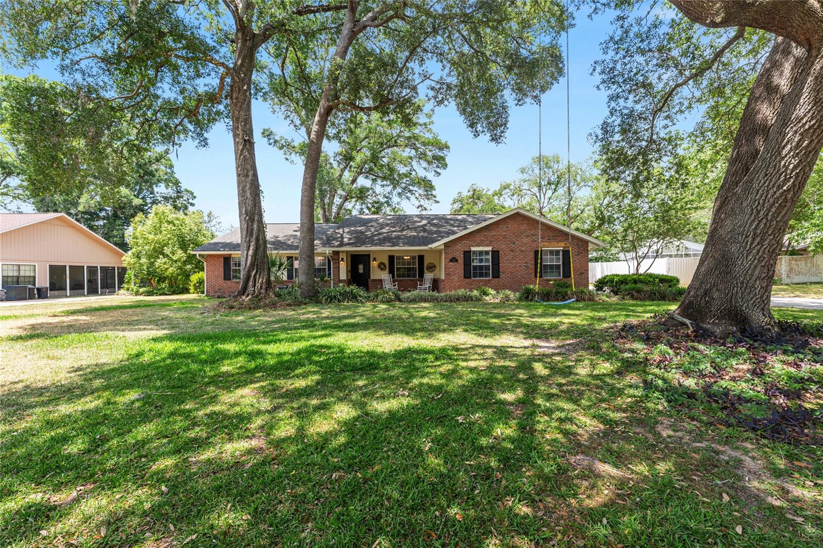 Single Family Residence in OCALA, FL - Daniel Dourado