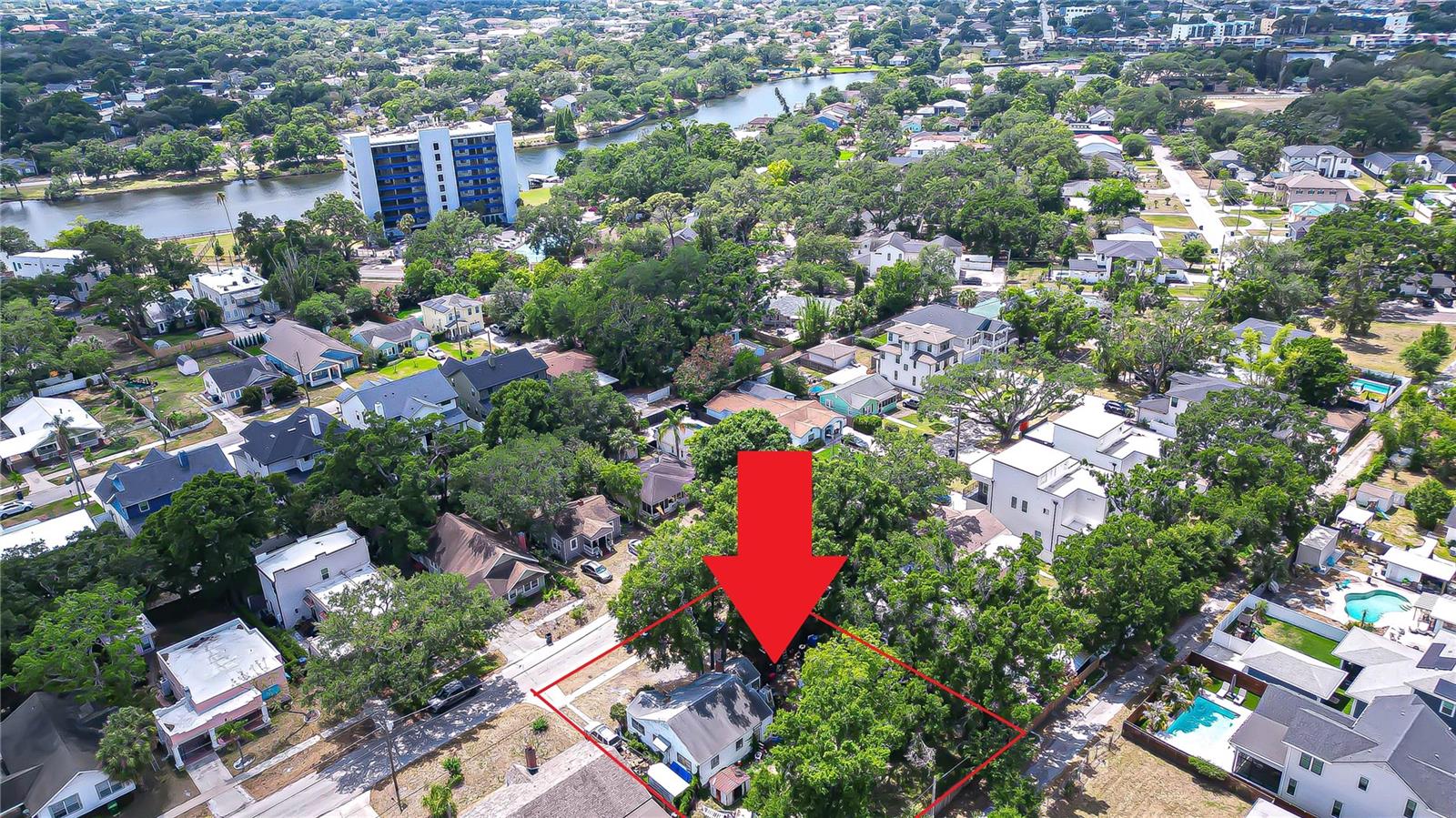Single Family Residence em TAMPA, FL - Daniel Dourado