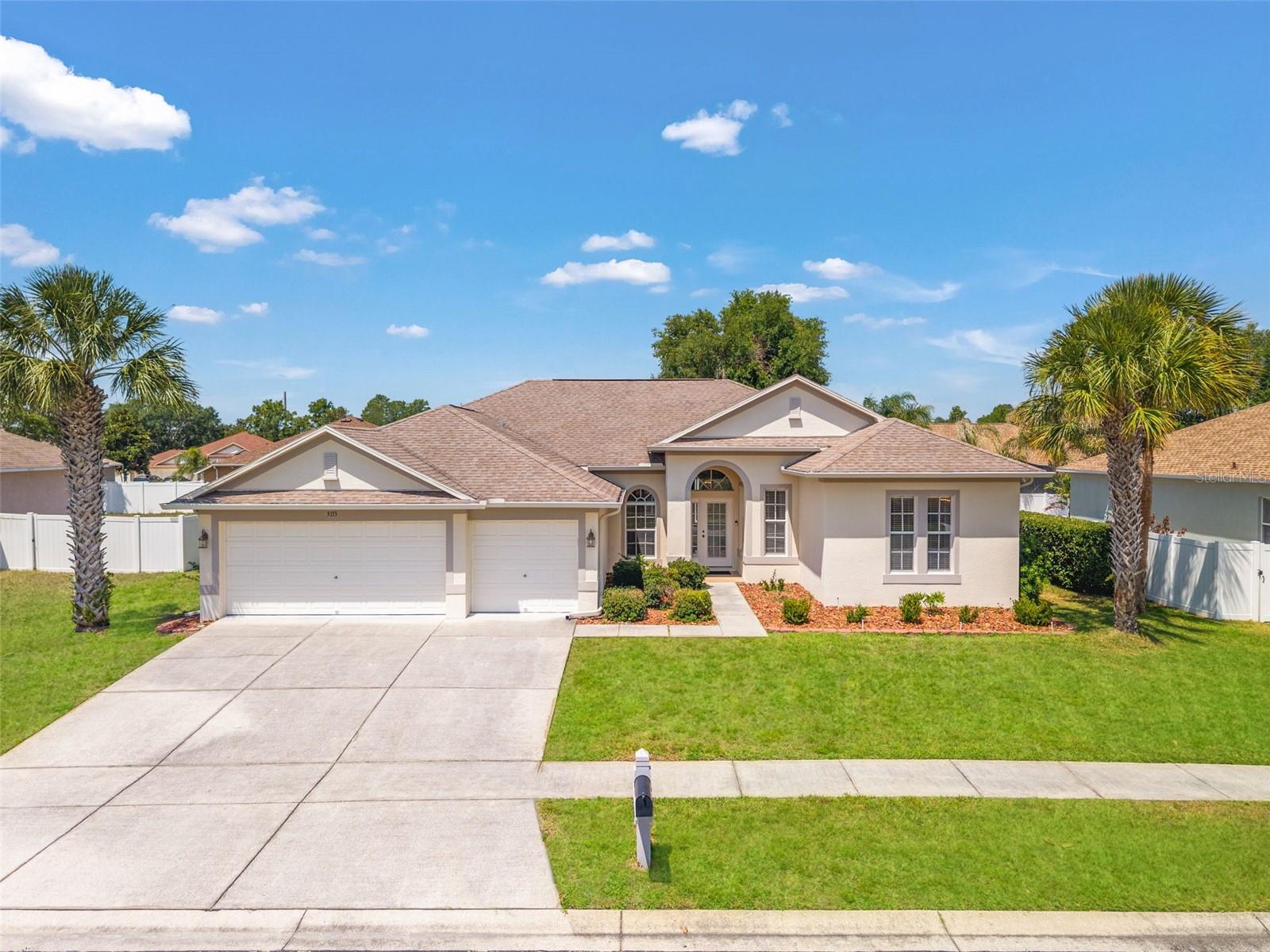 Single Family Residence em SPRING HILL, FL - Daniel Dourado