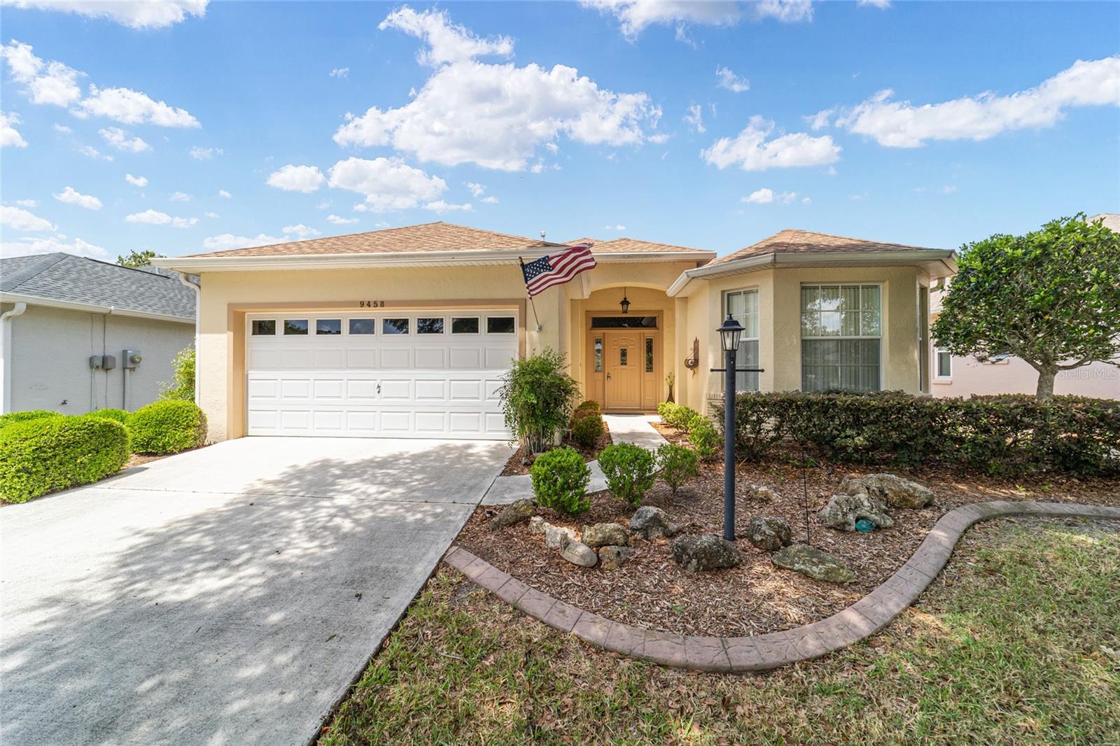 Single Family Residence in OCALA, FL - Daniel Dourado