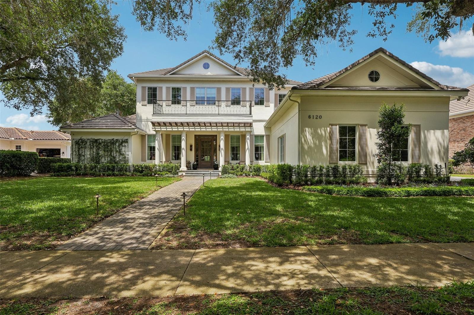 Single Family Residence in WINDERMERE, FL - Daniel Dourado