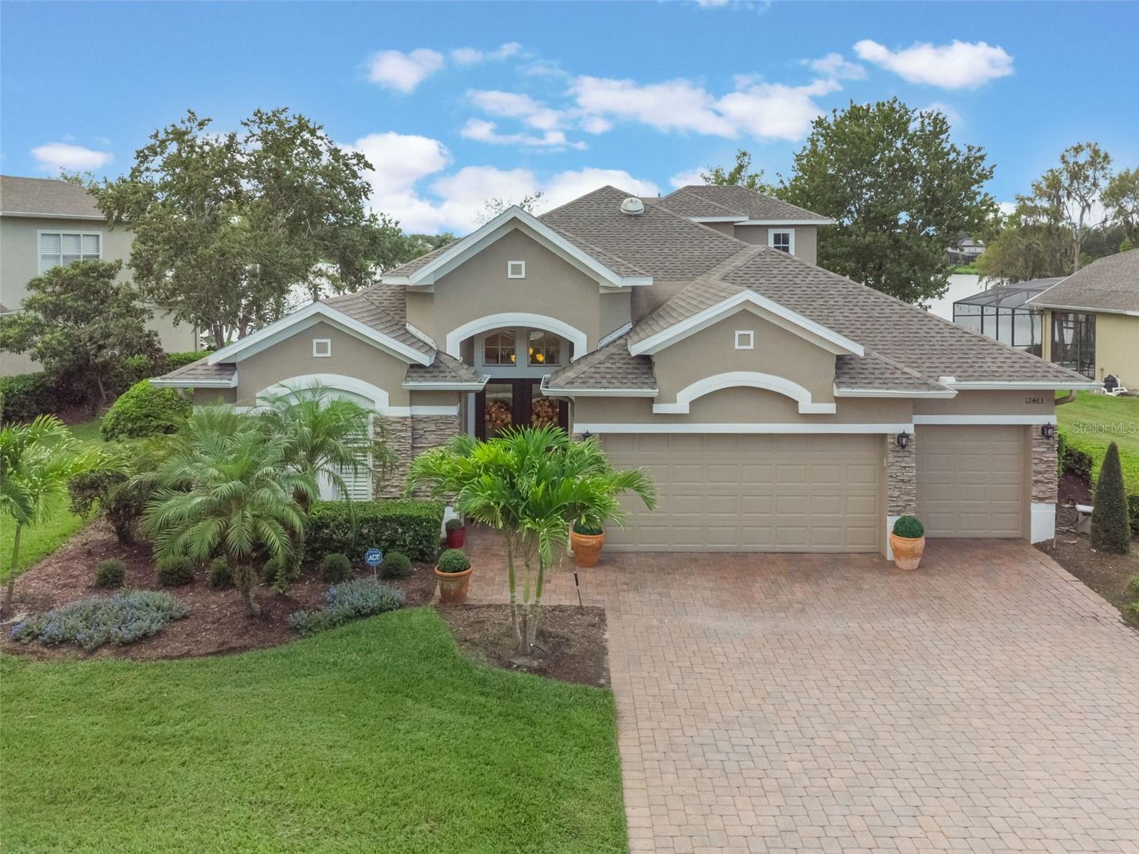 Single Family Residence em WINTER GARDEN, FL - Daniel Dourado