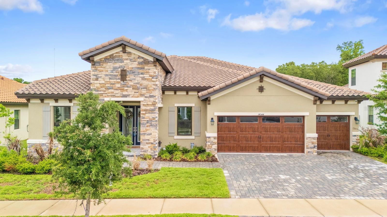 Single Family Residence em LITHIA, FL - Daniel Dourado