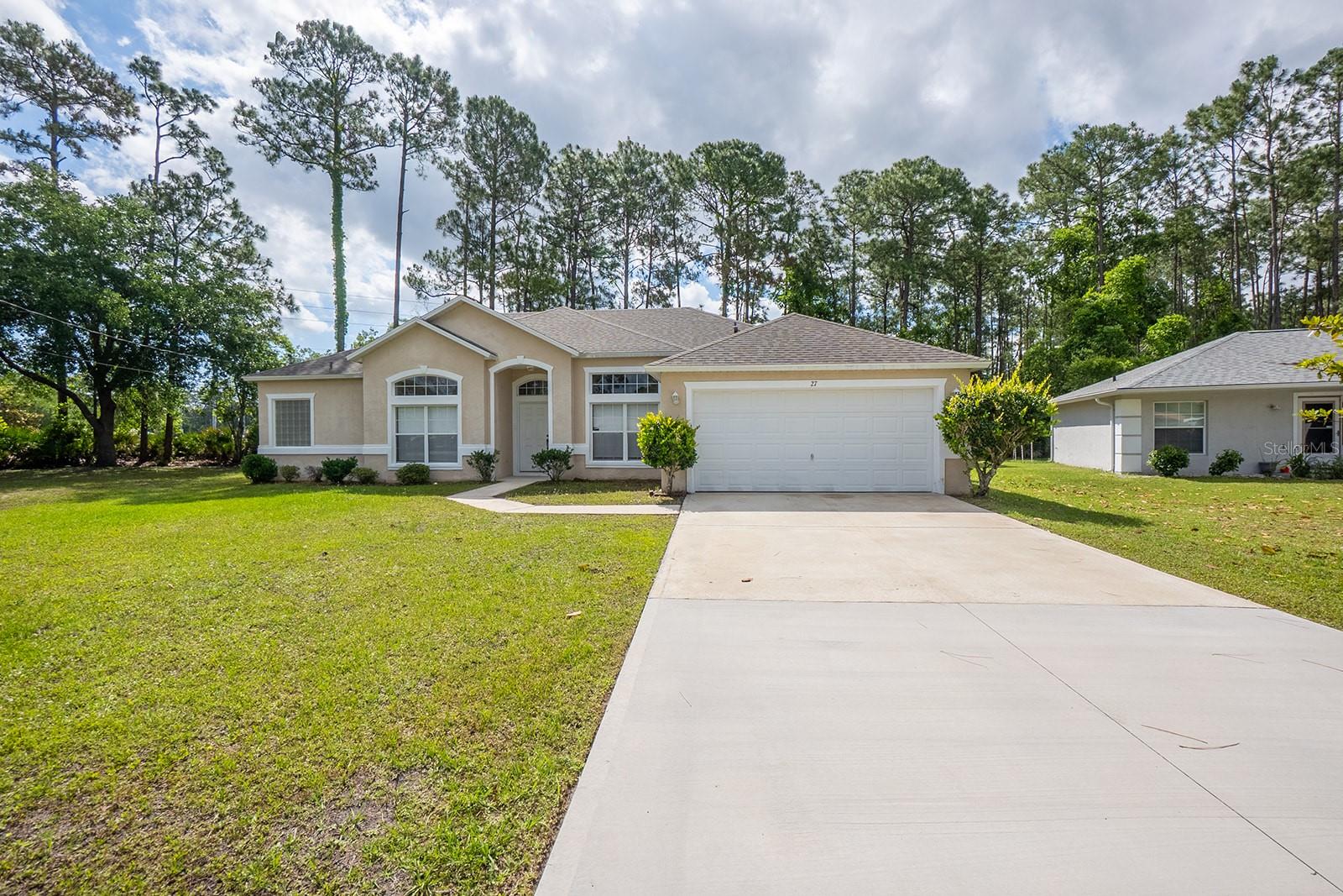 Single Family Residence in PALM COAST, FL - Daniel Dourado