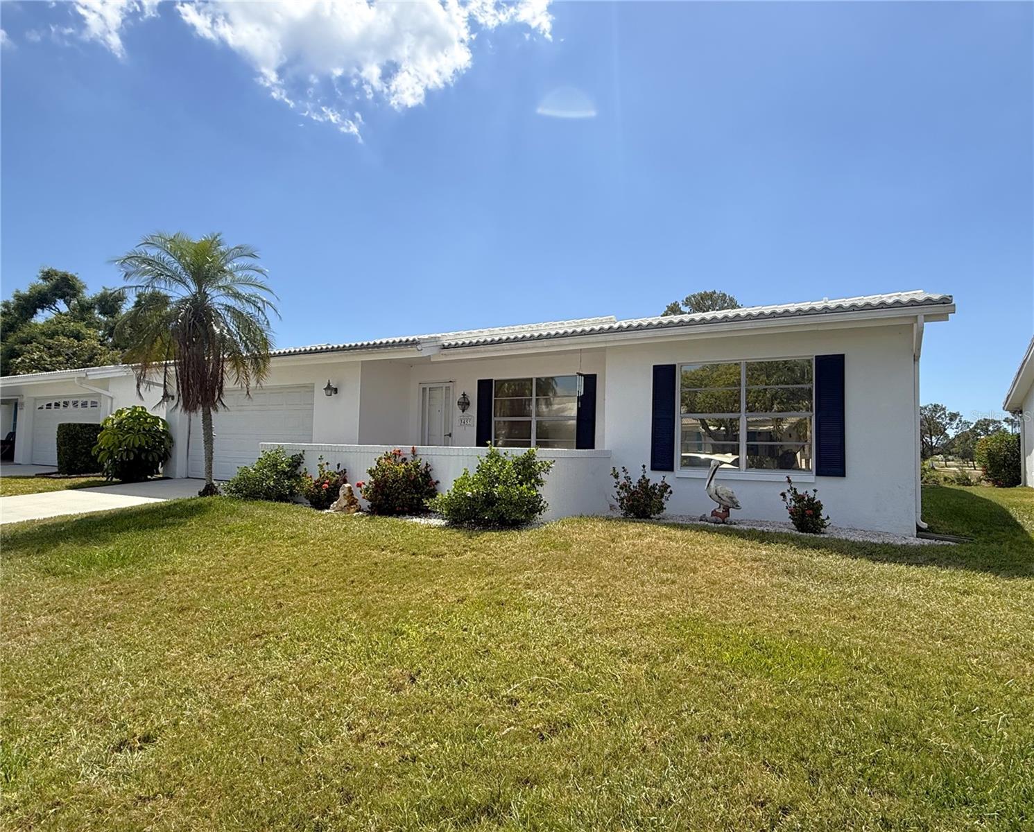 Single Family Residence in PINELLAS PARK, FL - Daniel Dourado