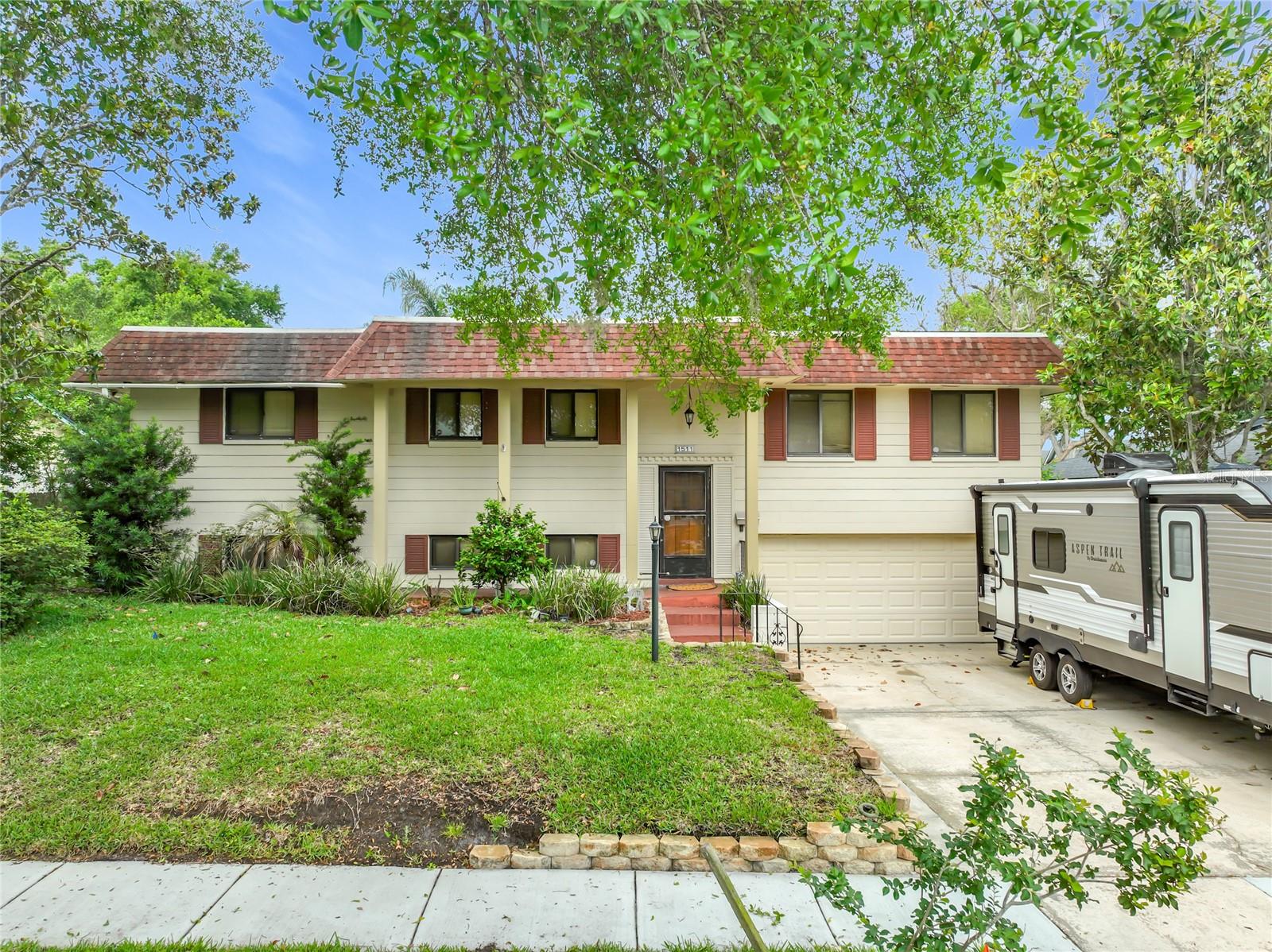 Single Family Residence em MAITLAND, FL - Daniel Dourado