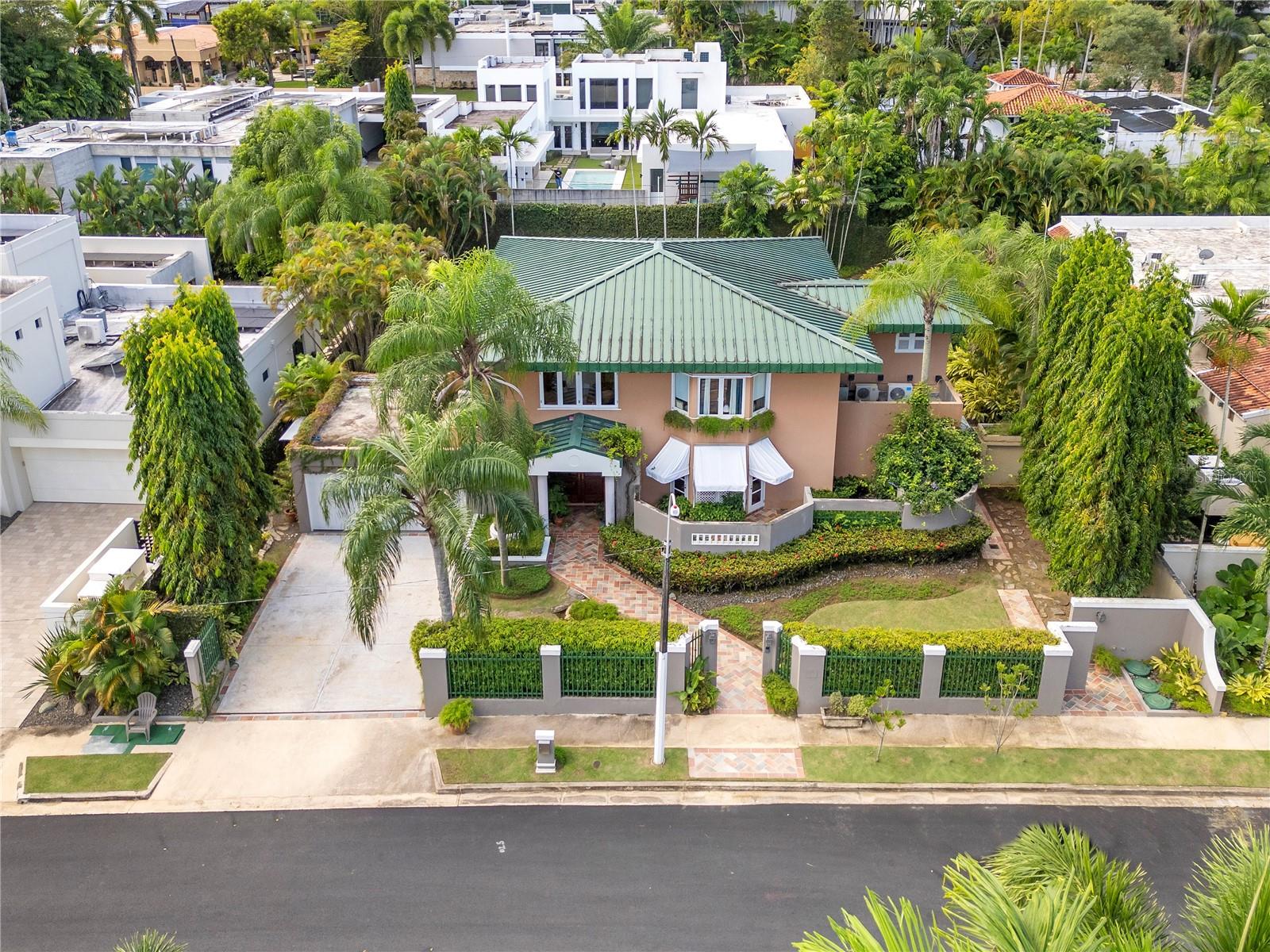 Single Family Residence em GUAYNABO, PR - Daniel Dourado