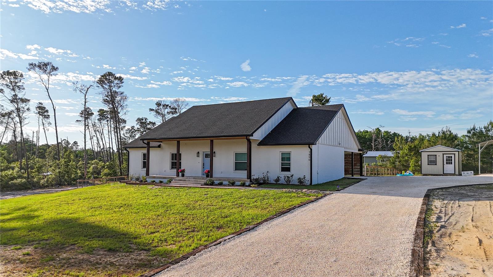 Single Family Residence in CEDAR KEY, FL - Daniel Dourado