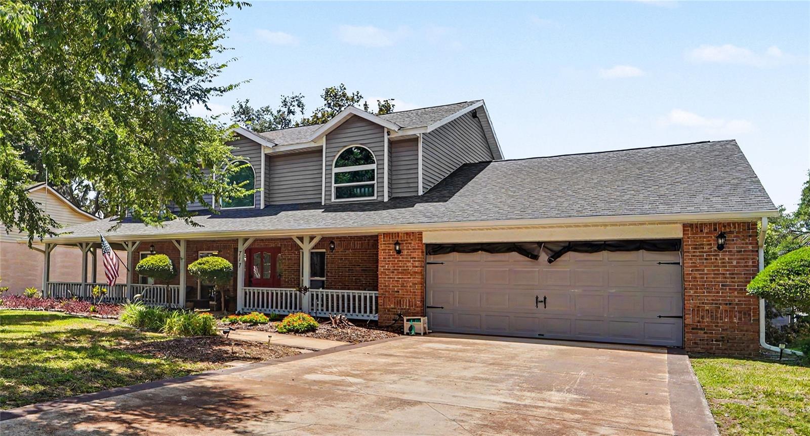 Single Family Residence em BRANDON, FL - Daniel Dourado