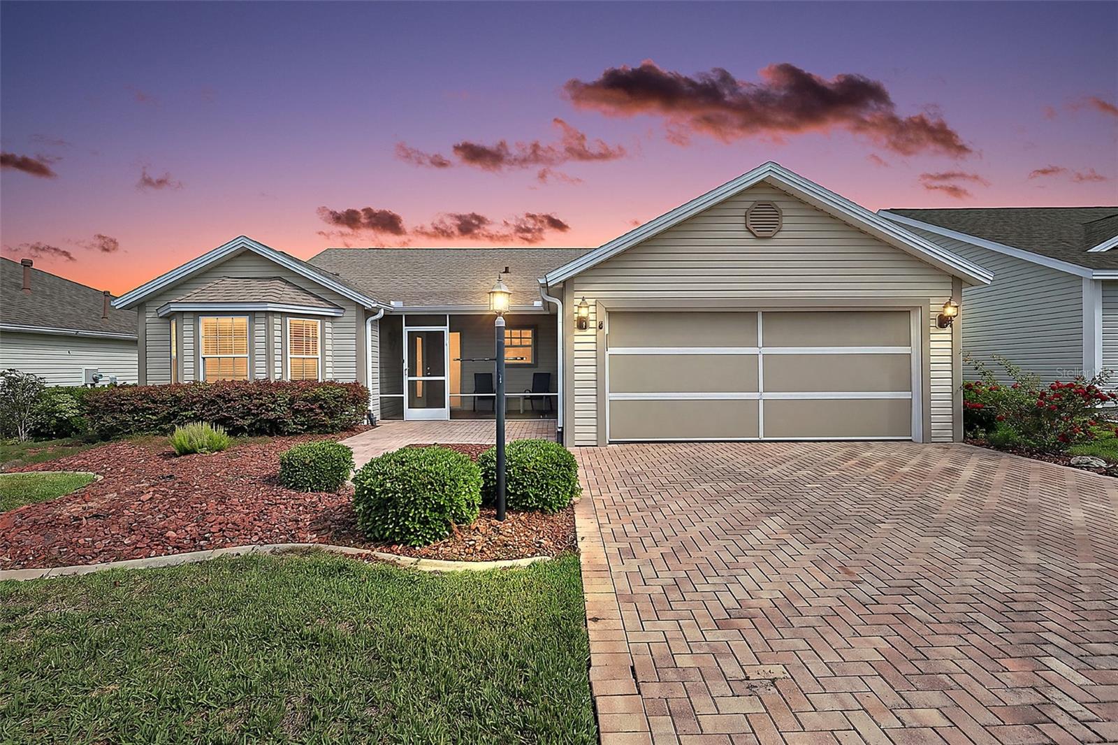 Single Family Residence in THE VILLAGES, FL - Daniel Dourado
