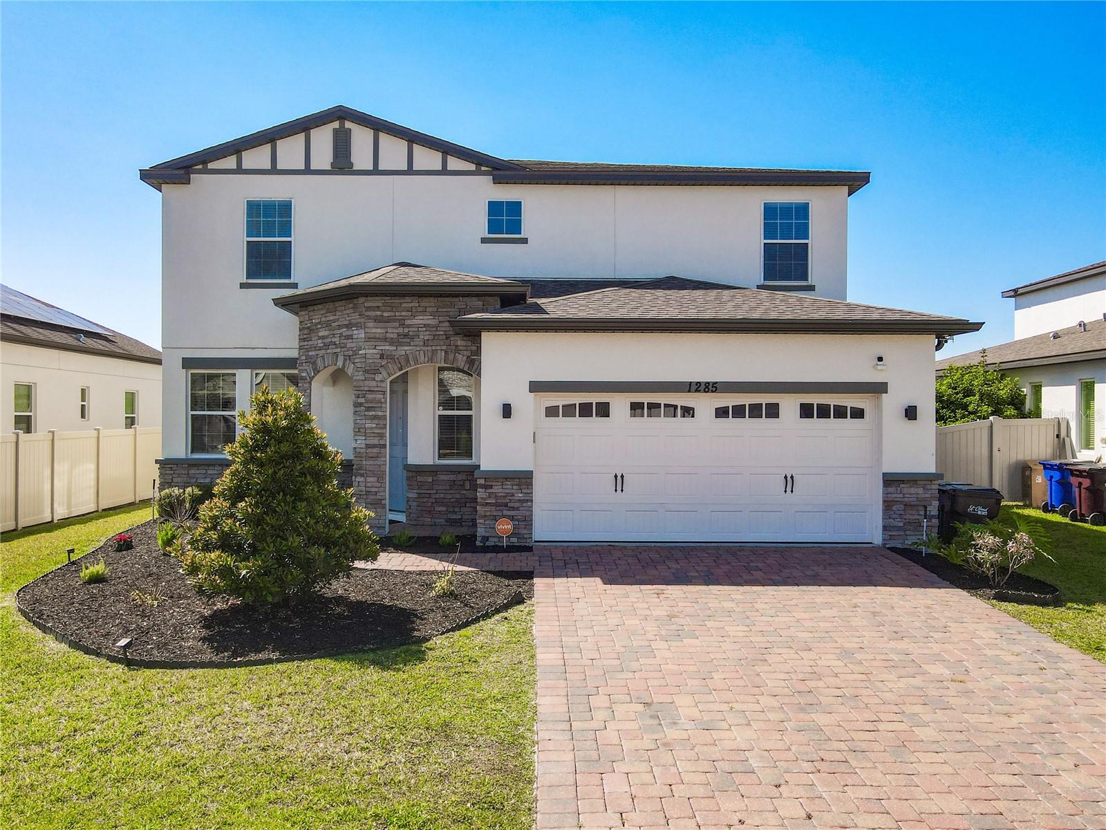 Single Family Residence in ST CLOUD, FL - Daniel Dourado